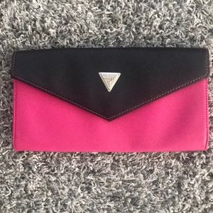 [Guess] wallet NWOT